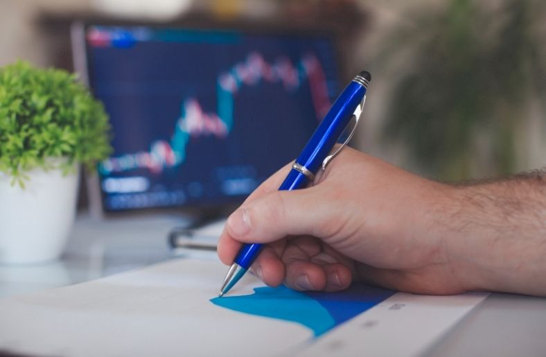 Arbitrajın Dinamik Dünyası ve Finansal Piyasalardaki Rolü Arbitrajın Dinamik Dünyası ve Finansal Piyasalardaki Rolü